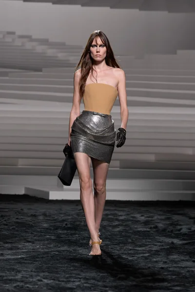 Look 68